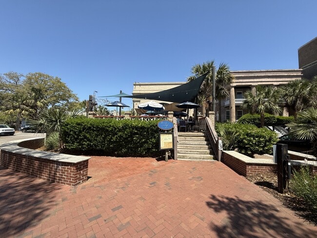 Building Photo - 1231 Ladys Island Dr