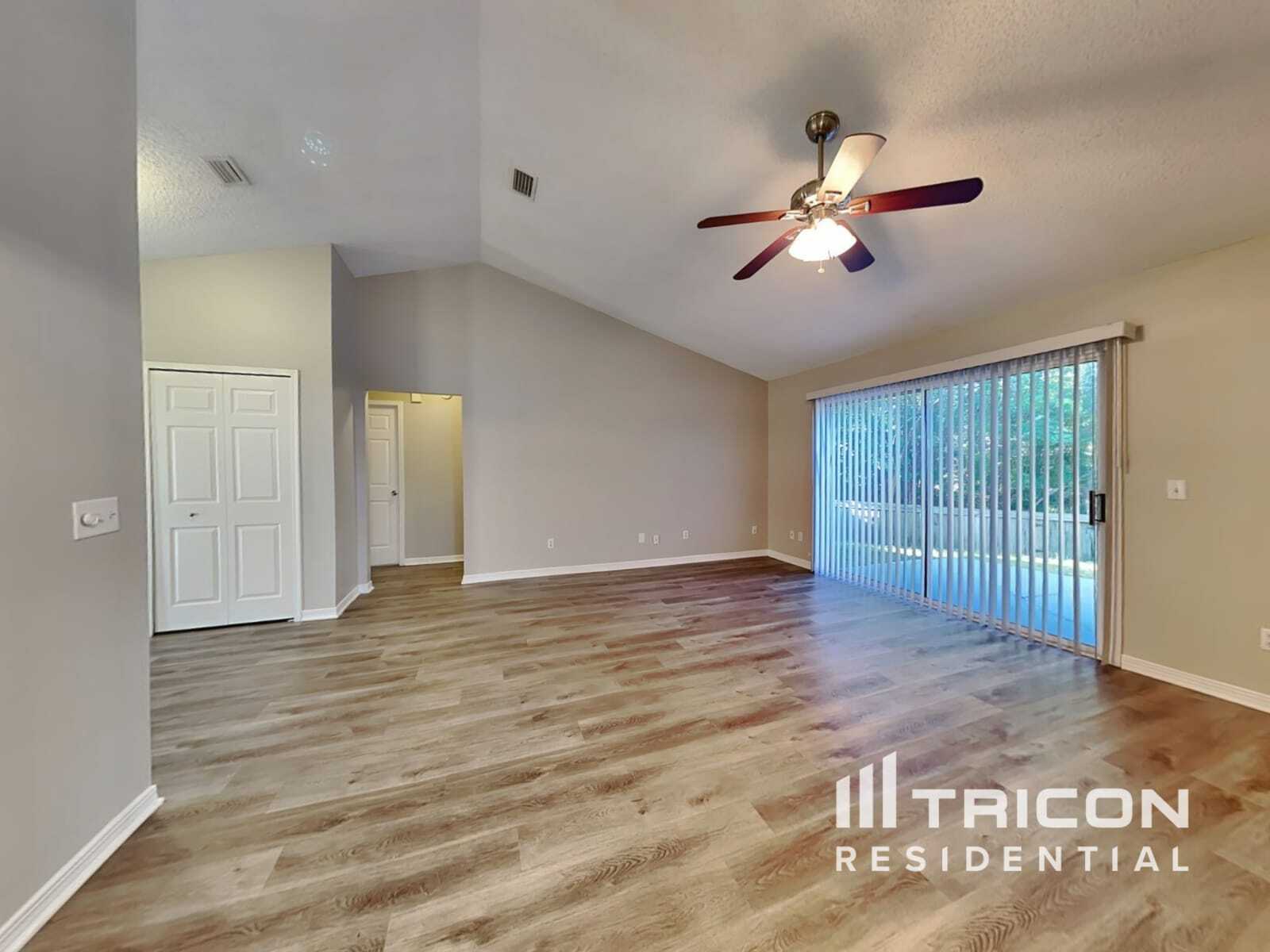 Building Photo - 11456 Dustin Ct