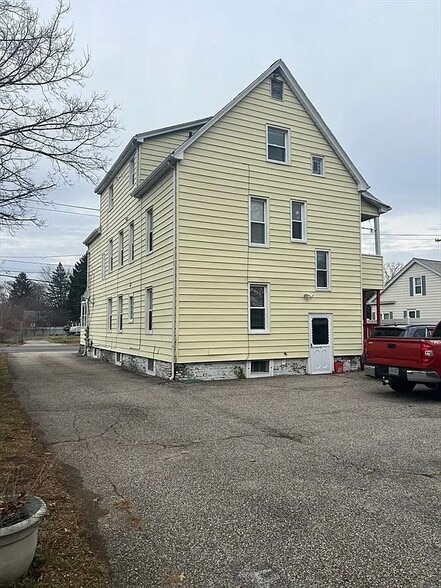 Building Photo - 583 McKinstry Ave