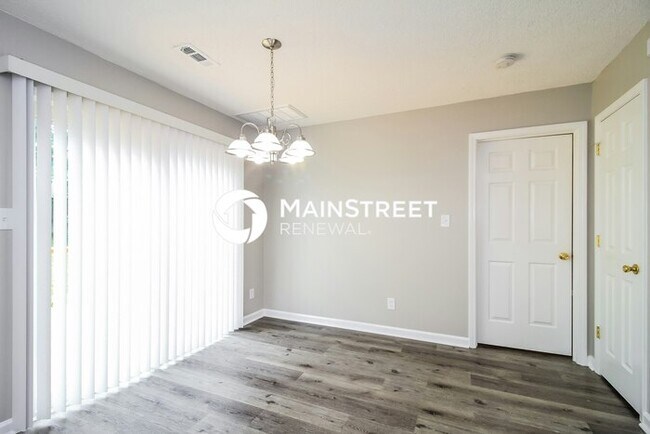 Building Photo - 3 Bedroom Pet-Friendly Home in Winston-Sal...