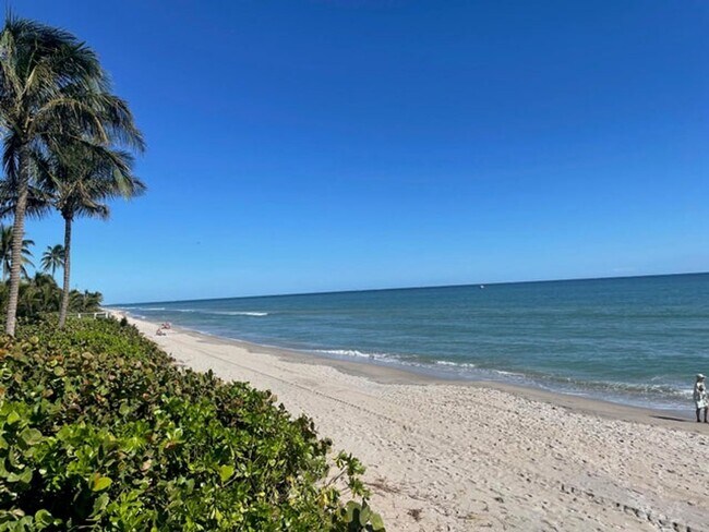 Building Photo - 6130 Ridge Ln