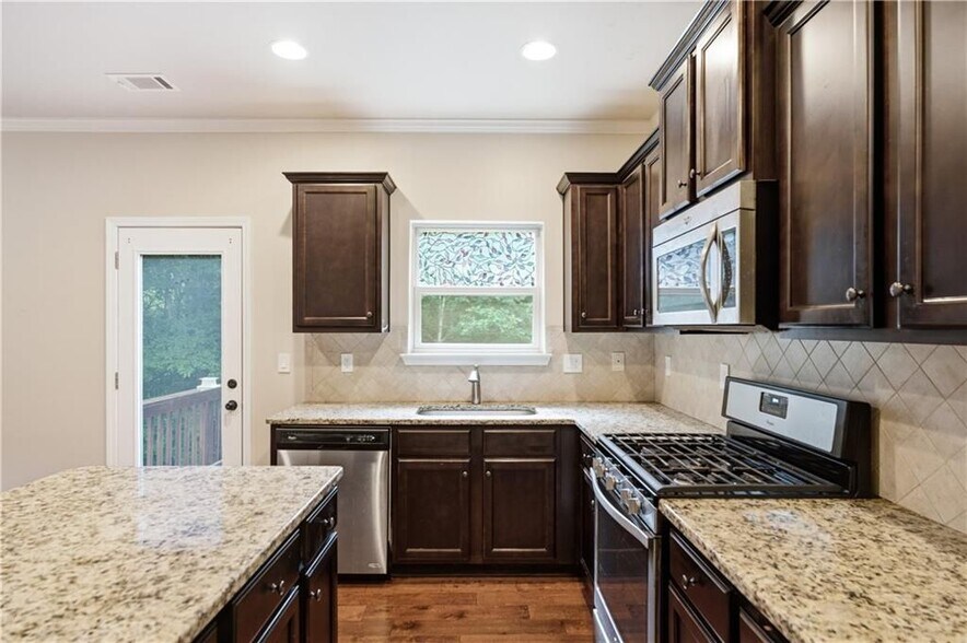 Building Photo - 1268 Mitford Ln
