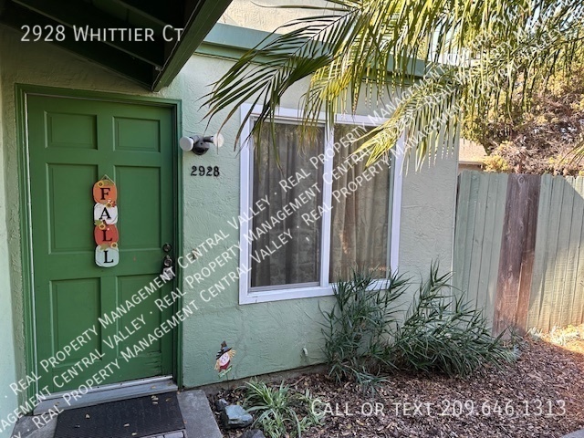 Building Photo - Stockton 2 Bedroom 1 Bath Duplex