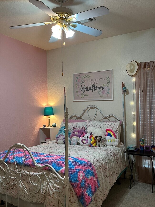 Building Photo - 22710 Coriander Dr