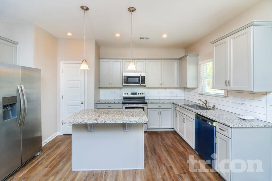 Building Photo - 144 Chapel Meadow Ln SW