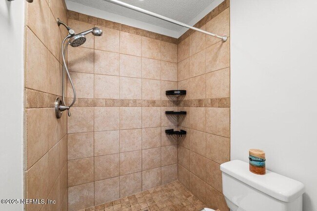 Building Photo - 11434 Wandering Pines Ln