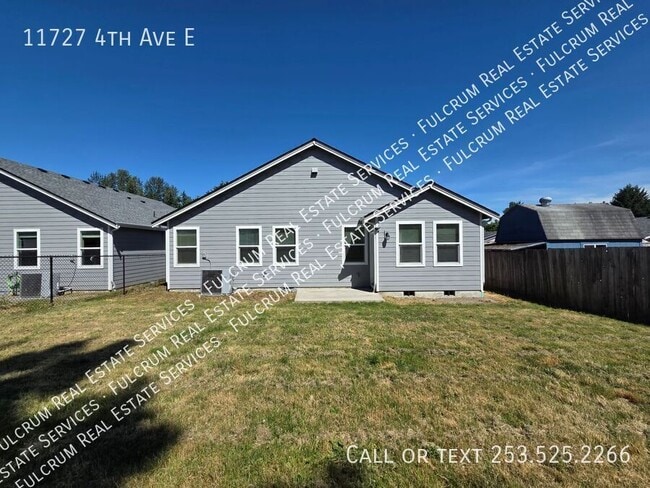 Building Photo - 11727 4th Ave E