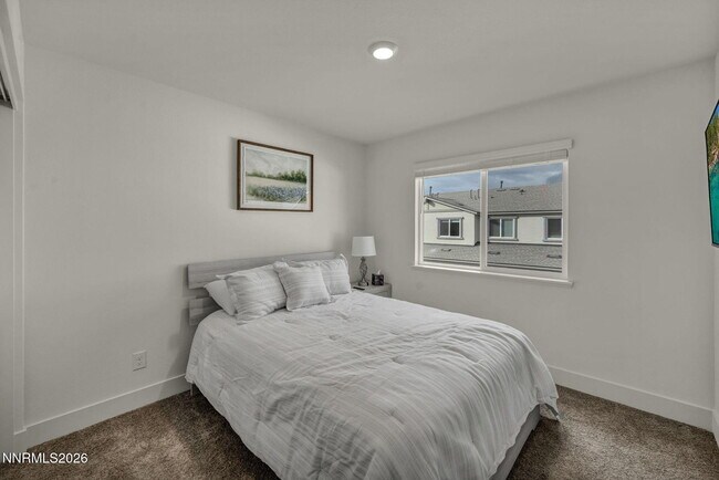 Building Photo - 1634 Icelandic Wy