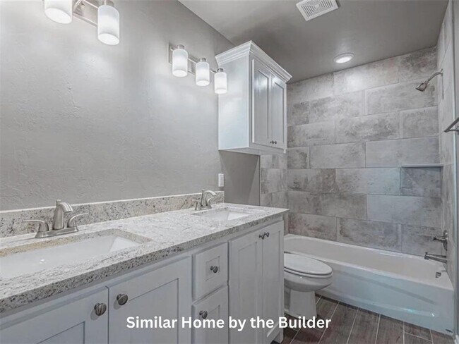 Building Photo - 1630 Highland Loop