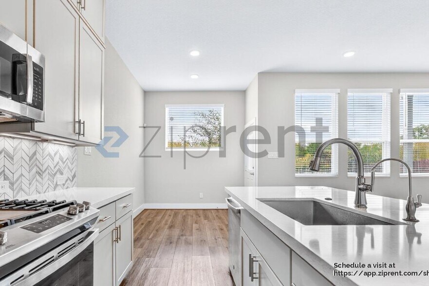 Building Photo - 8851 Oakland Rd