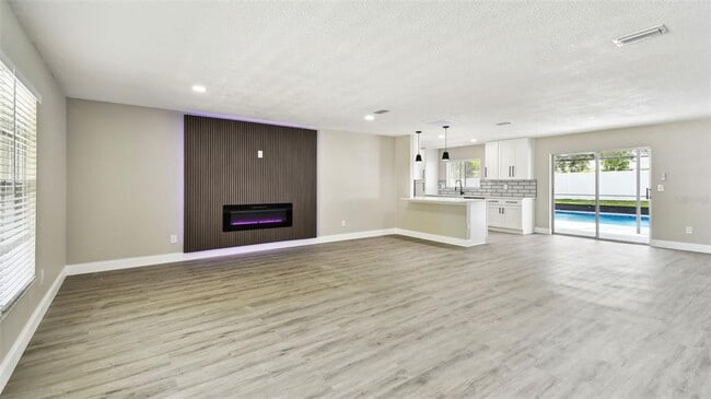 Building Photo - 22 Felter Ln