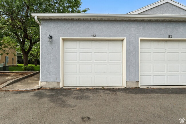 Building Photo - 123 Penhurst Pl