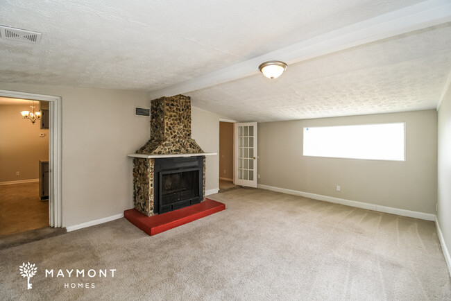 Building Photo - Charming Single-Story 3 Bedroom Home