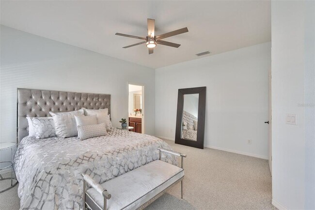 Building Photo - 823 Seminole Sky Dr