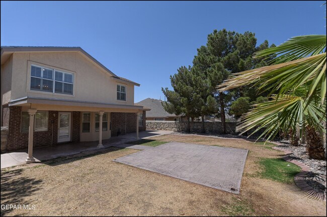 Building Photo - 7097 Tierra Roja St