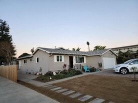 Building Photo - 73 College Dr