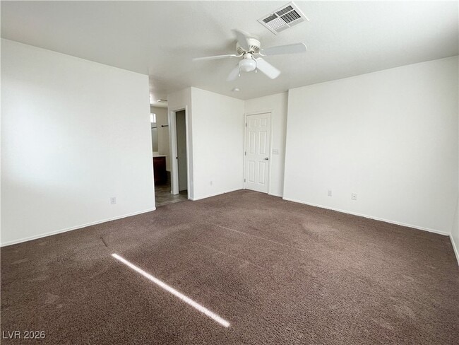 Building Photo - 990 Cantabria Heights Ave