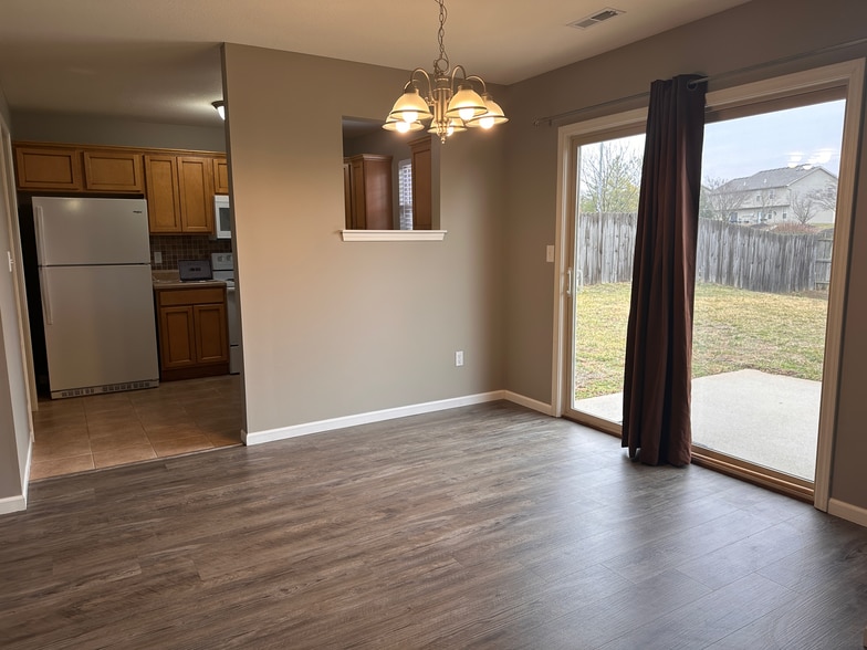 Dining Room - 5110 Aspen Ridge Dr