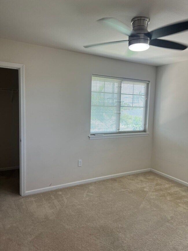 Building Photo - 40 Kahoma Village Loop
