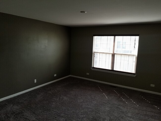 Building Photo - 1196 Megan Ct