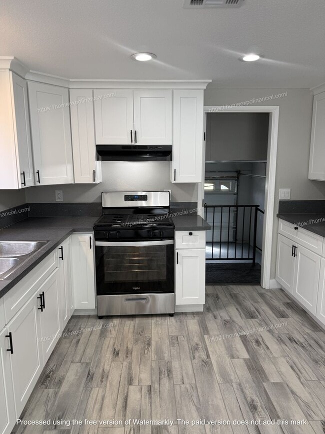 Building Photo - Nice Home For Rent