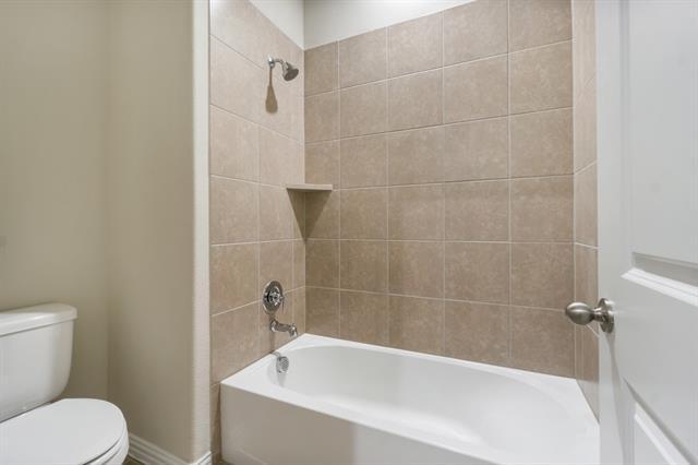 Building Photo - 7528 Redondo Dr