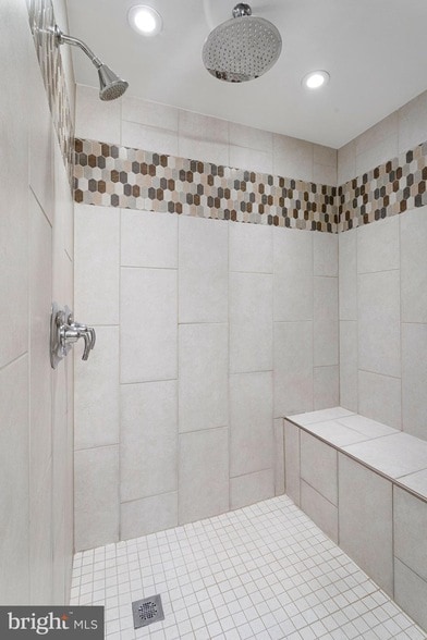 Building Photo - 155 Potomac Passage