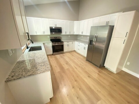 Building Photo - 970 Bayfield Dr