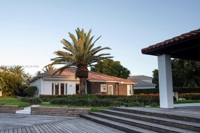 Building Photo - 6598 NW 113th Pl
