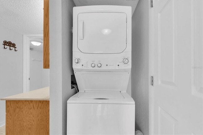 Building Photo - 4902 38th Way S