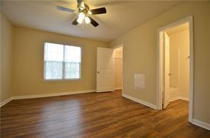 Building Photo - 1027 Plantation Way