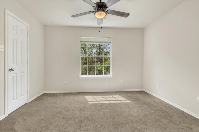 Building Photo - 39 S Camellia Grove Cir