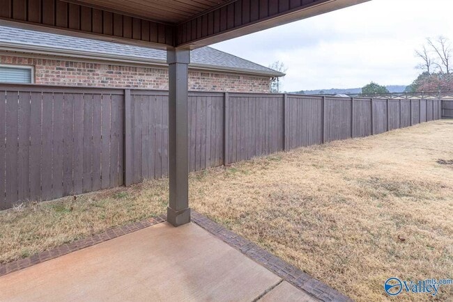 Building Photo - 276 Fenrose Dr