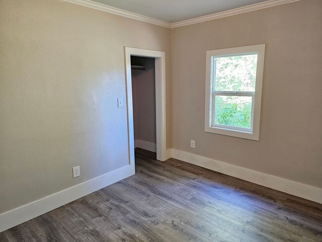 Building Photo - 2110 Adams Ave