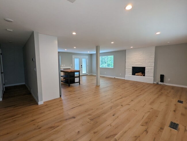 Building Photo - 4bd/2ba House in Fircrest