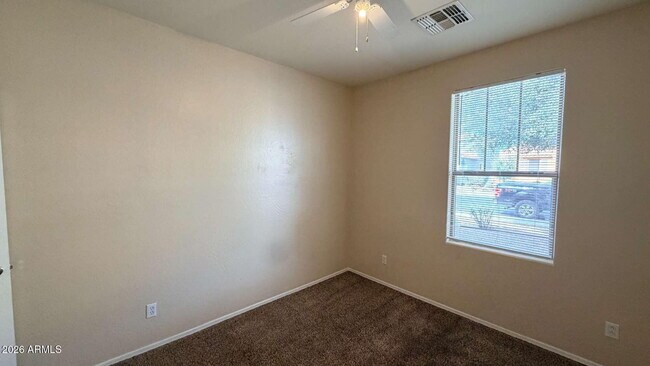 Building Photo - 2739 E Canyon Creek Dr