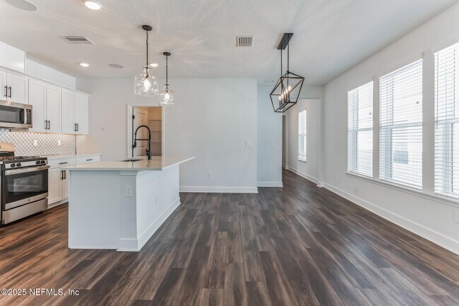Building Photo - 40 Rainbow Trout Ln