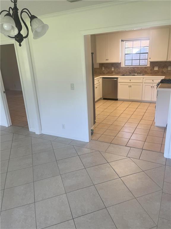 Building Photo - 500 Rivera Dr