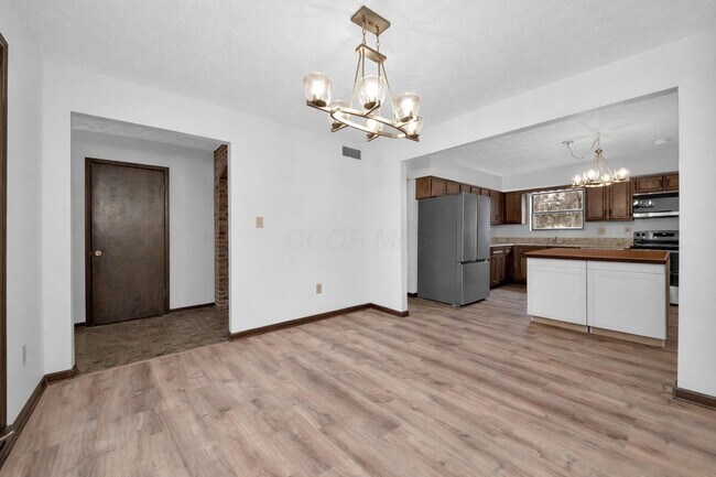 Building Photo - 9183 Indian Mound Ct NW