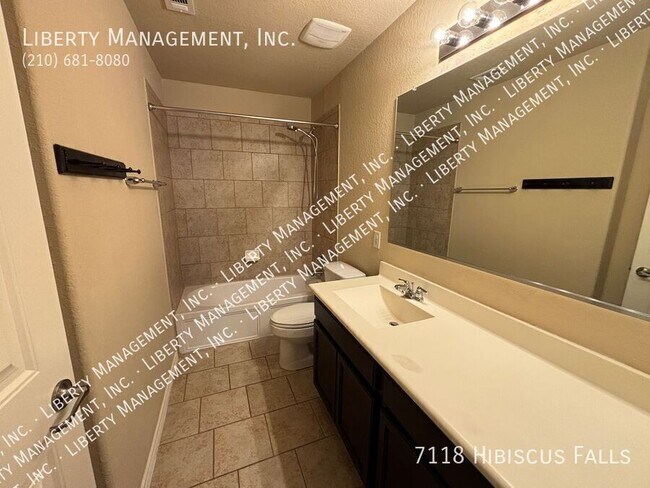 Building Photo - 7118 Hibiscus Falls
