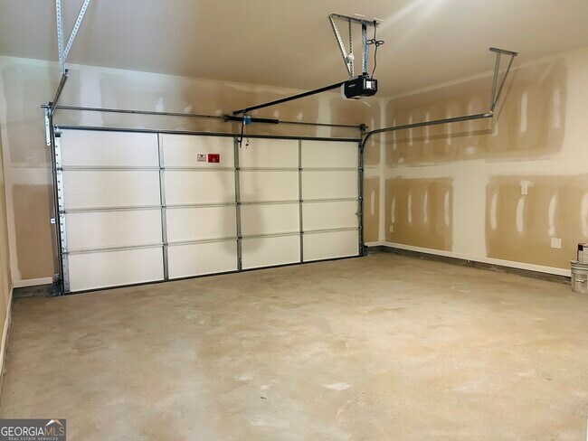 Building Photo - 112 Glenrise Dr