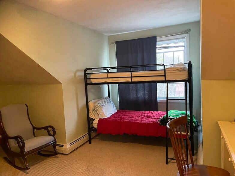 Building Photo - 19 Lafayette Rd