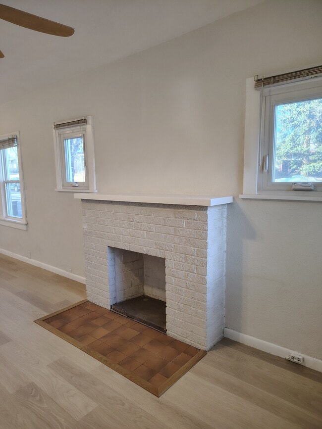 Building Photo - 3855 Julian St