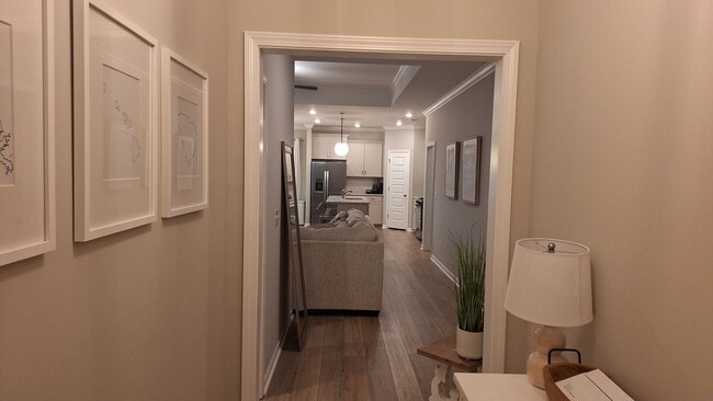 Building Photo - Outstanding Three Bedroom Home in the Ashcroft Community!