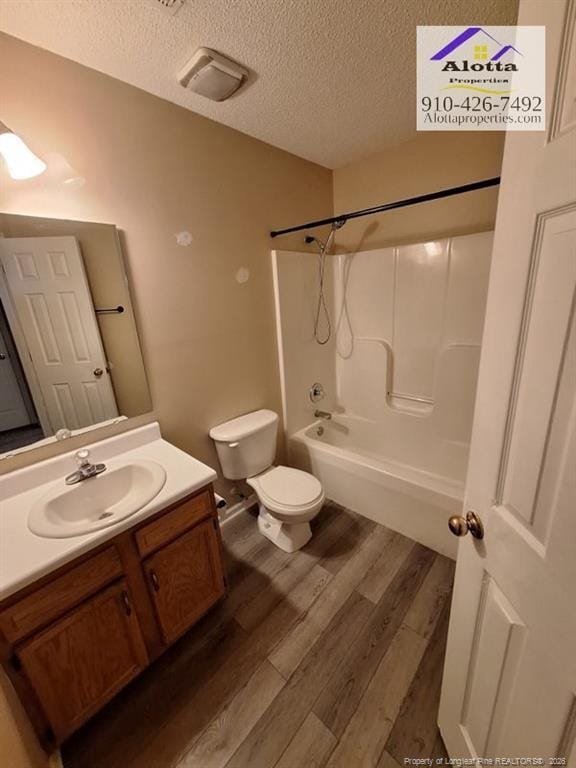 Building Photo - 866 Nighthawk Pl