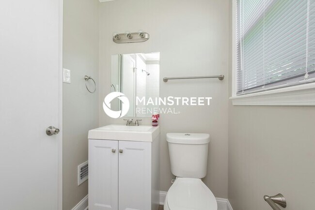 Building Photo - 3 Bedroom Pet-Friendly Home in Charlotte, ...