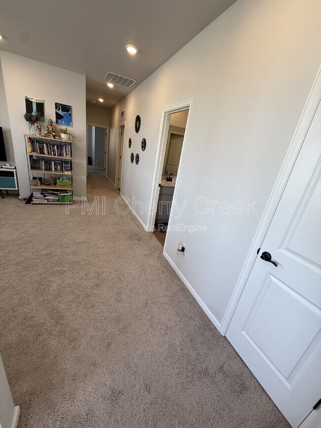 Building Photo - 13887 Deertrack Ln
