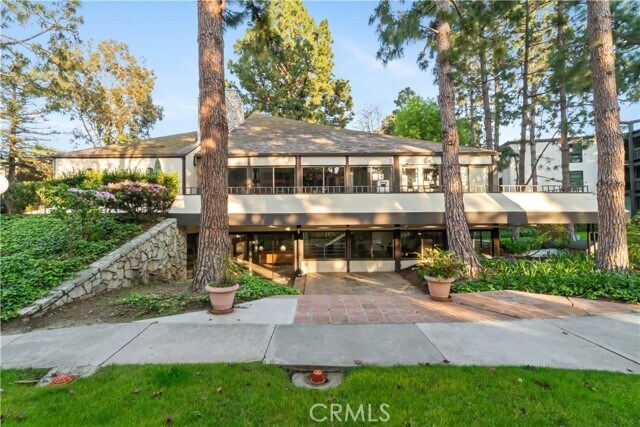 Building Photo - 8650 Gulana Ave