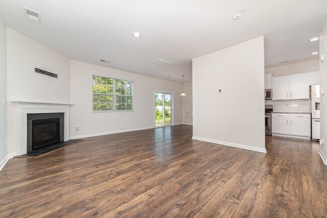 Building Photo - 2527 Linhay Dr.