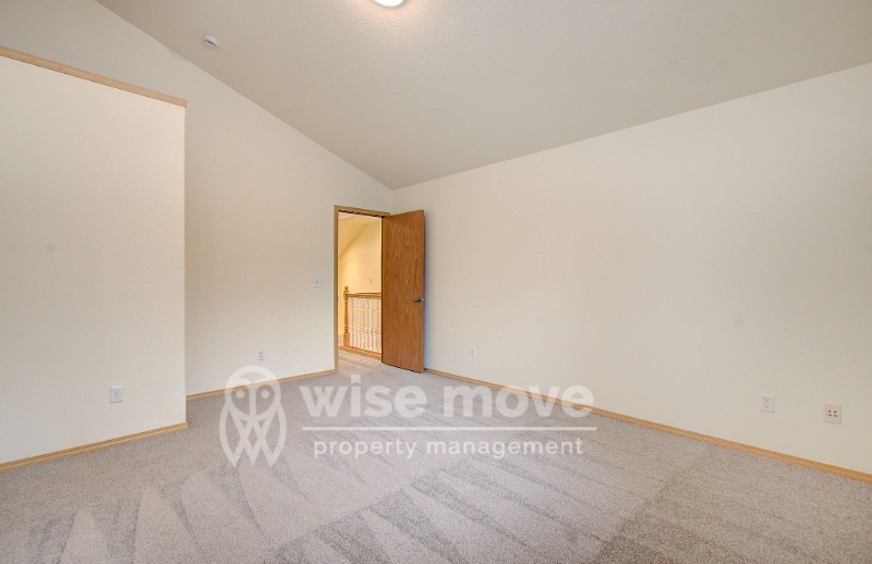 Building Photo - 2119 NE 163rd Ave